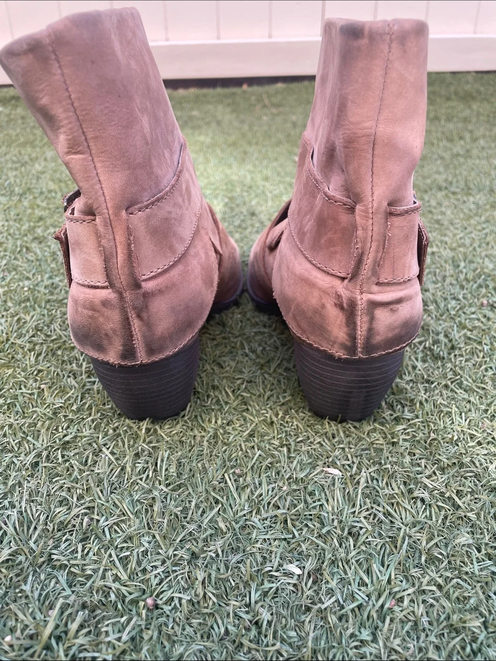 MIA soft suede